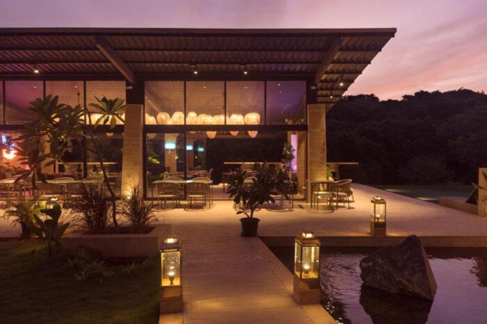 East India House Hotel Gorai Ngoại thất bức ảnh